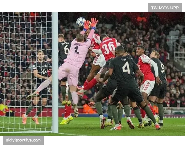 阿森纳客场2-0击败狼队，继续以净胜球优势领跑积分榜